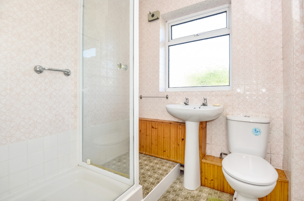 Property for Sale, East Wittering 11 Foxwarren Close Baileys Estate